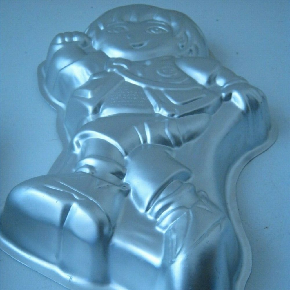 Wilton Go Diego Go Character Cake Pan (2105-4250)